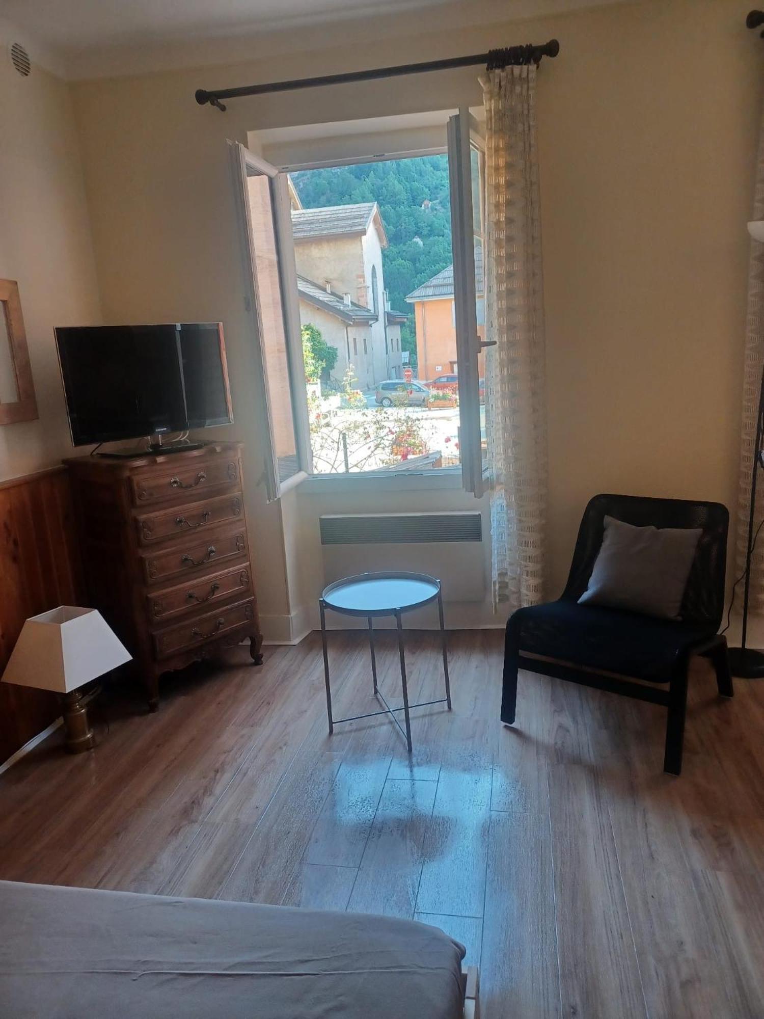 Studio Le Clocher Saint-Étienne-de-Tinée Eksteriør billede